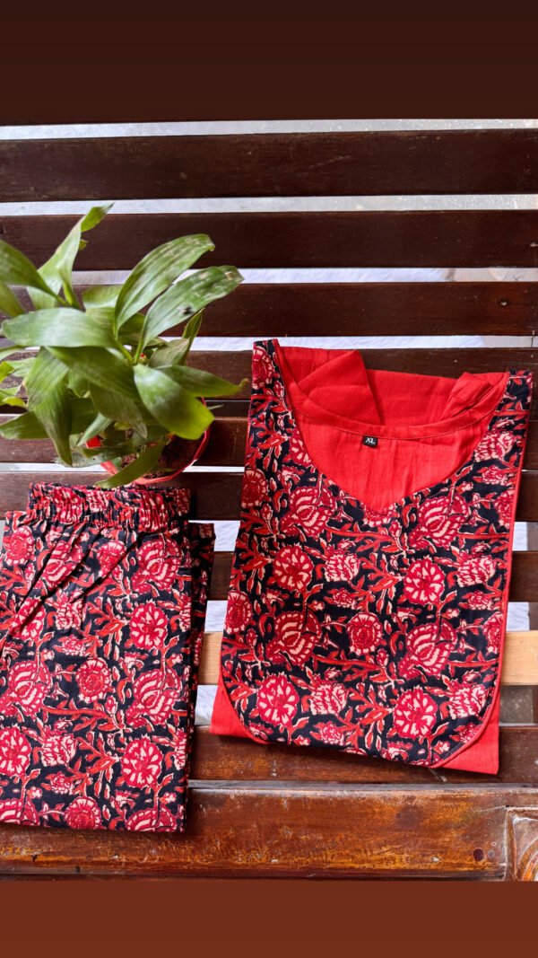 Cotton Kurti Sets