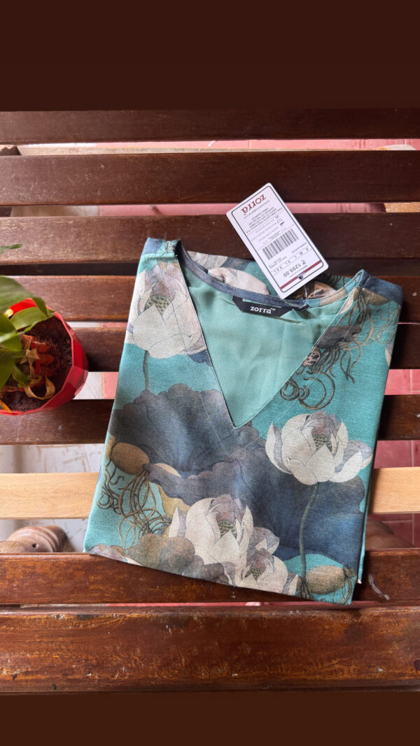 Slub silk cotton kurti with lining