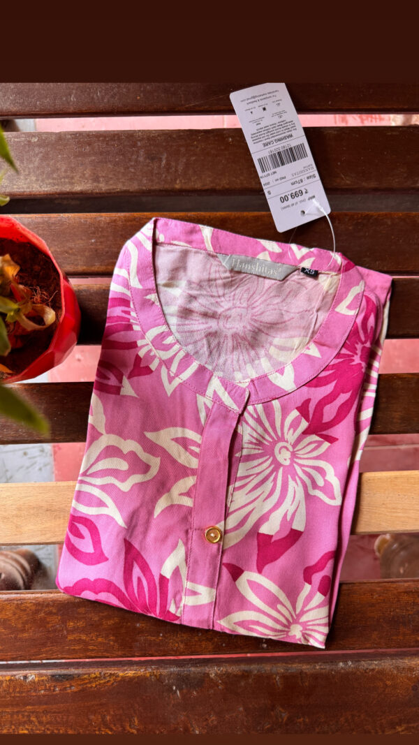 Premium Collar Neck Kurti