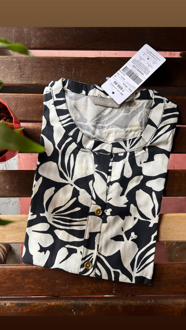 Premium collar Neck Kurti