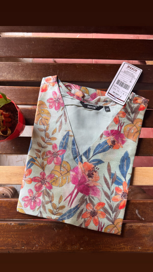 Slub silk cotton kurti with lining