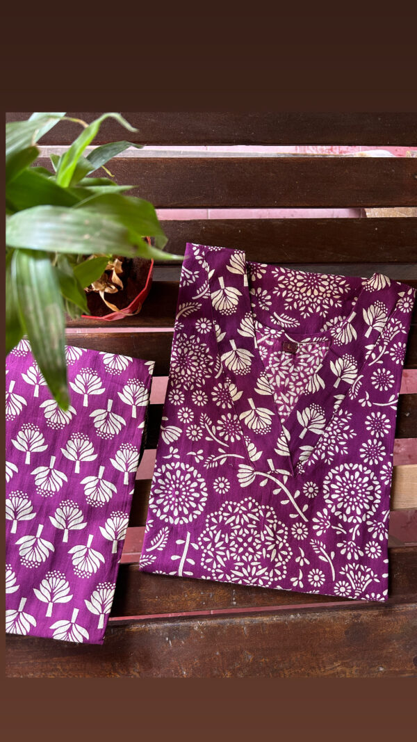 Cotton Kurti Sets