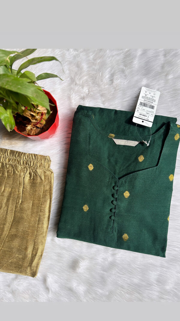 Silk butta kurti sets with lining