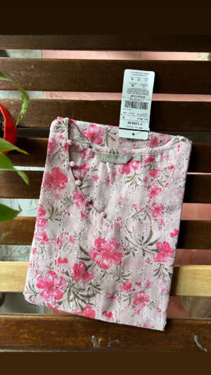 Hakoba cotton Kurti with lining