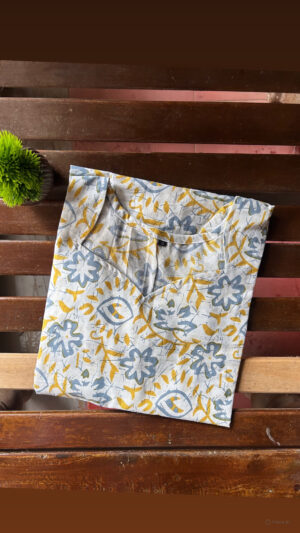 Trendy cotton kurtis