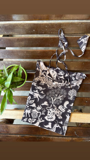 Noodle neck kalamkari kurtis